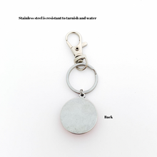 back view of stainless steel keychain with swivel clip